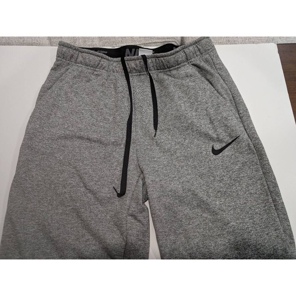 nike tapered pants
